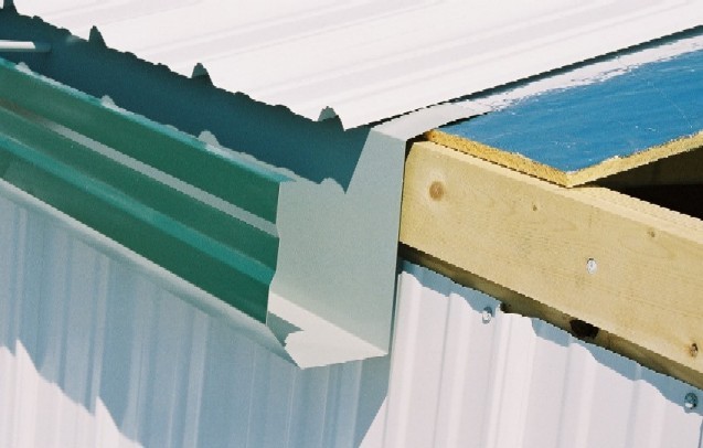 Roof and gutter installation on a residential home